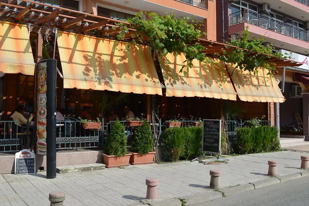 Family Hotel Deykin Sunny Beach 2*,